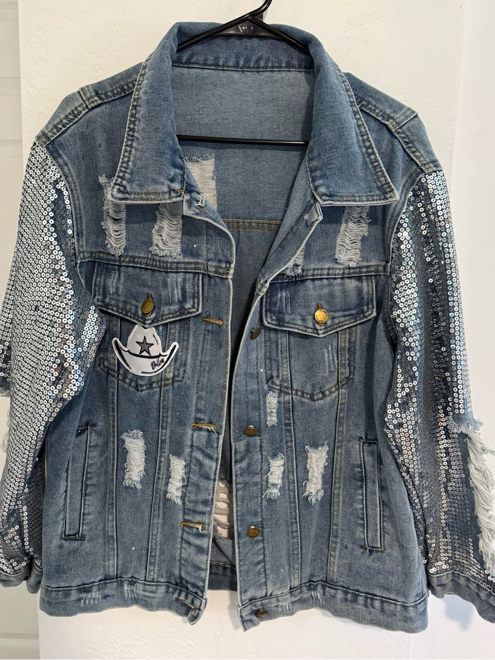 Dallas Cowboys bedazzled Sequin Sleeve Distressed Denim Jacket - Blue